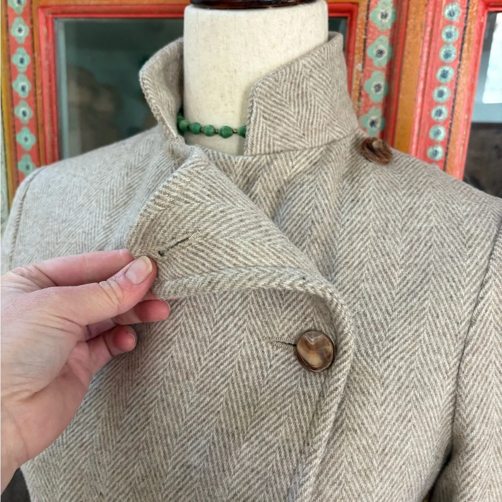Vintage 60s 70s Givenchy wool herringbone peacoat with embroidered insignia 6 - Picture 4 of 12